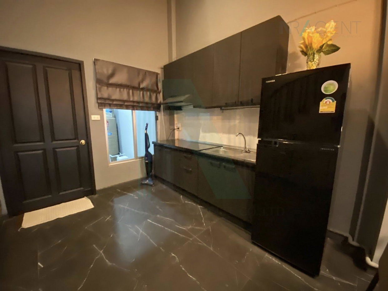 picture For Rent 3-story Townhouse BAAN KLANG MUANG THE PARIS RAMA9-RAMKAMHANG 3 bedroom 3 bathroom - 6/8