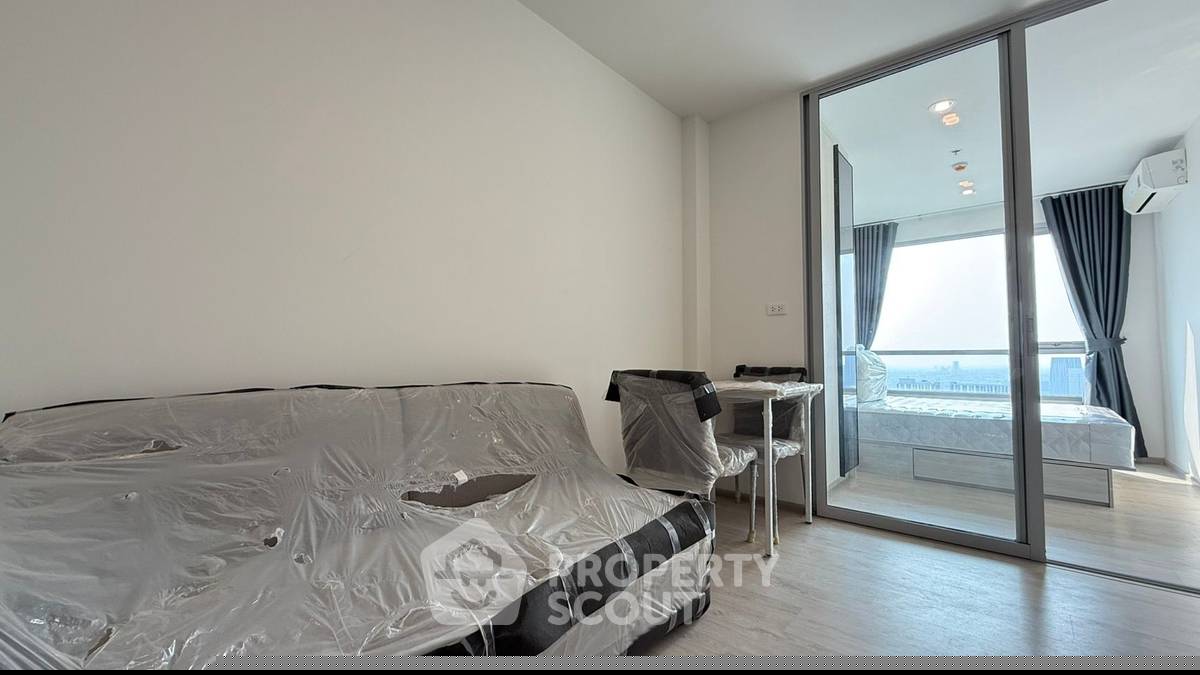 picture 1-BR Condo at Niche Mono Chaengwattana in Khlong Kluea (ID 2047738) - 2/11