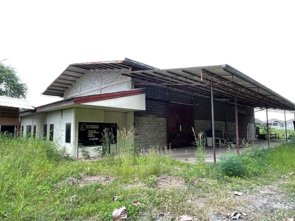 picture Land for Rent: 3 Rai with Warehouse and worker housing - 7/12