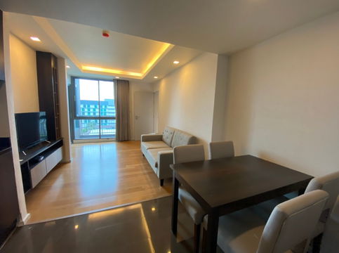  Focus Ploenchit. 2bed 52sqm. Line id: @pfagent