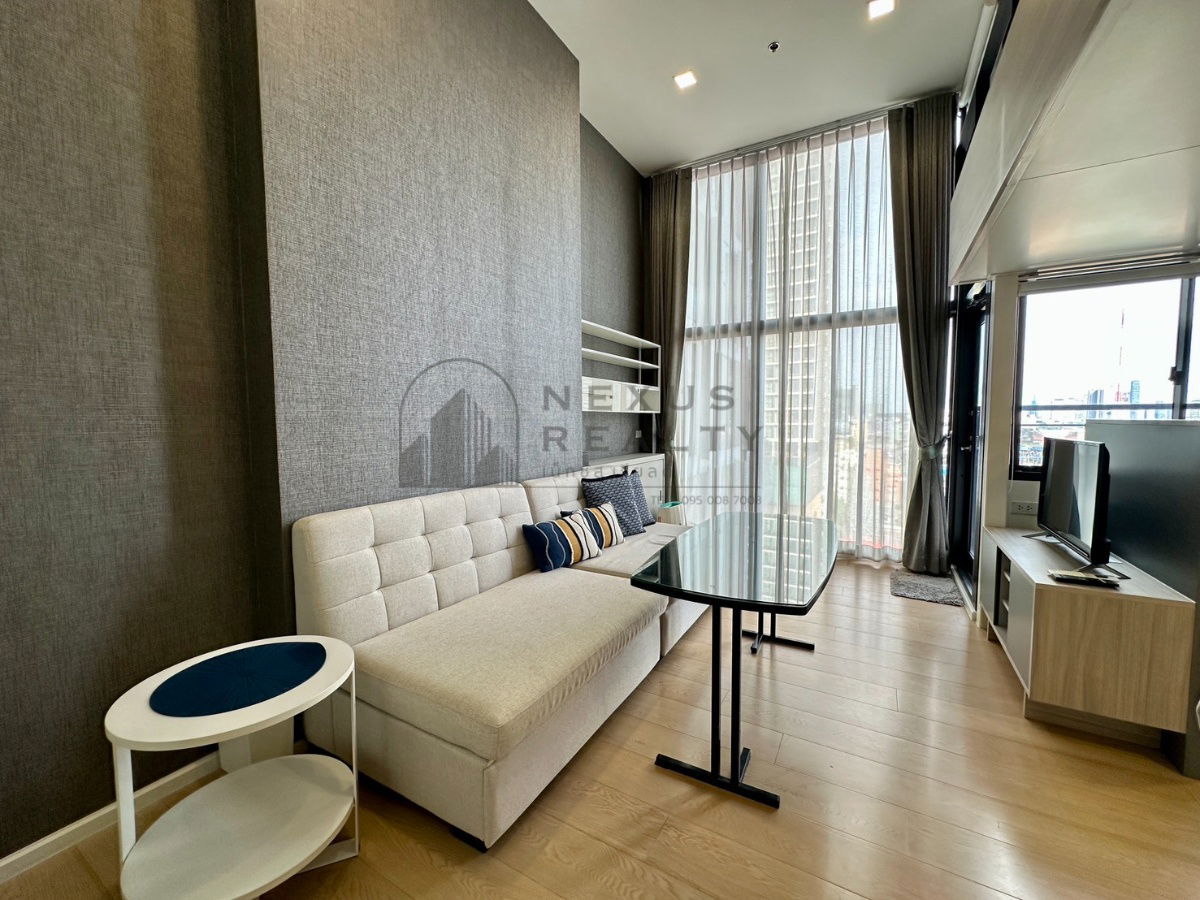 รูป 🔥🔥 ห้องรีโนเวทใหม่!! Duplex วิวสวย ทำเลทองติดเซ็นทรัล ราคาขาดทุน คุ้มสุดๆ!! ด่วนก่อนห้องติดจอง!! Chewathai Residence Asoke ติด MRT พระราม 9 🔥🔥 - รูปที่ 3/19