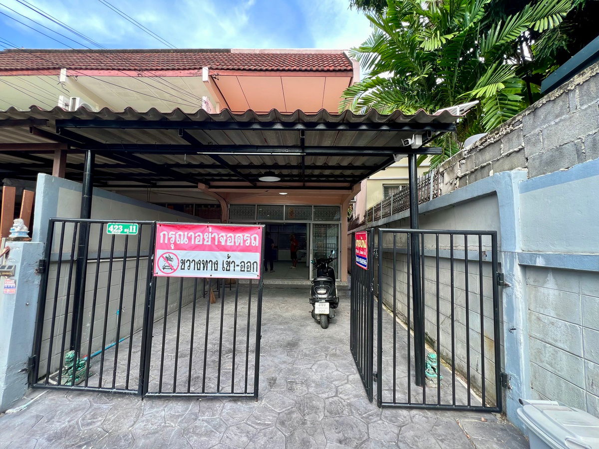 รูป 🏡 ขายทาวน์เฮ้าส์ 2 ชั้น หมู่บ้านอัมรินทร์นิเวศน์ 2 | ราคาพิเศษ เหมาะลงทุนหรือรีโนเวท ✨ บ้านเปล่า สภาพเดิม เหมาะสำหรับผู้ที่มองหาบ้านเพื่อรีโนเวท - รูปที่ 2/15