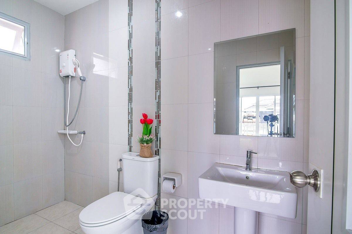 รูป วิลล่า 3-ห้องนอน ใกล้ บ้านศิลปินหัวหิน (ID 2280776) - รูปที่ 8/10