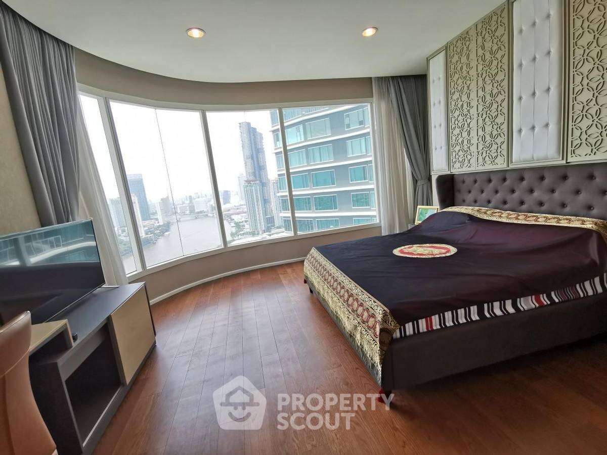 picture 3-BR Condo at Menam Residences in Wat Phraya Krai (ID 904276) - 7/16