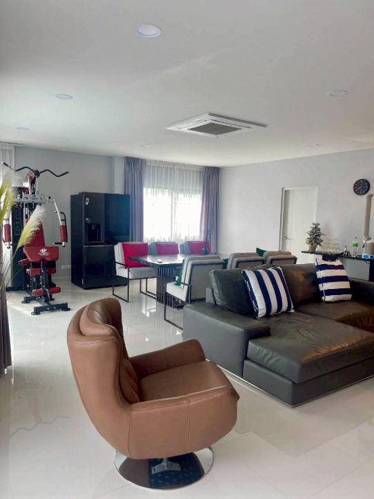 รูป ★ Rare Unit ★ บ้านเดี่ยว 2 ชั้น 77.00 ตร.ว., 282.00 ตร.ม. | 4 ห้องนอน 5 ห้องน้ำ | ใกล้ เมกะ บางนา 5 นาที, โรงพยาบาลพริ้นซ์ สุวรรณภูมิ 14 นาที - รูปที่ 12/17