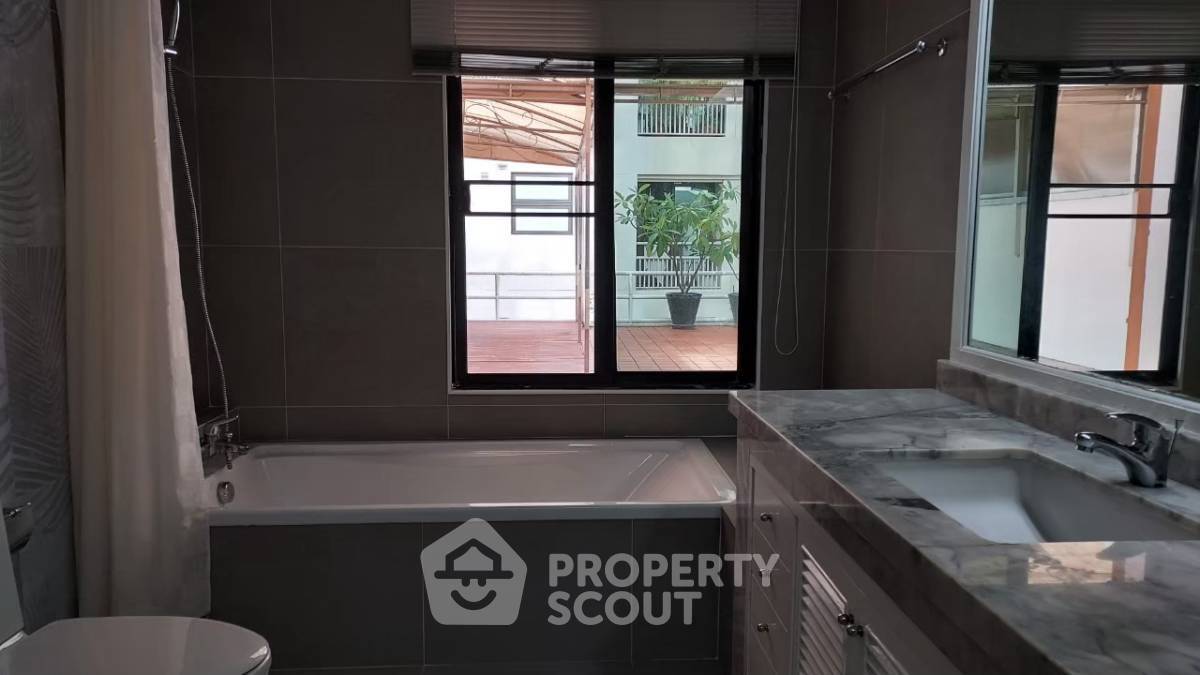 picture 3-BR Condo at Vanicha Park Langsuan near BTS Chit Lom (ID 894606) - 25/30