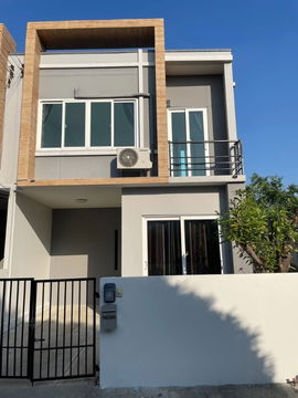 Corner townhome for rent in Piamsuk Village, Bang Bua Thong, S-Gate 2 Project 