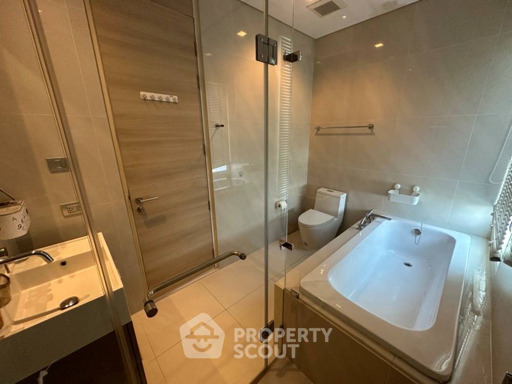 รูป คอนโด 2-ห้องนอน ที่ รีเฟล็คชั่น จอมเทียน บีช พัทยา ใกล้ เมืองพัทยา (ID 1442567) - รูปที่ 13/44