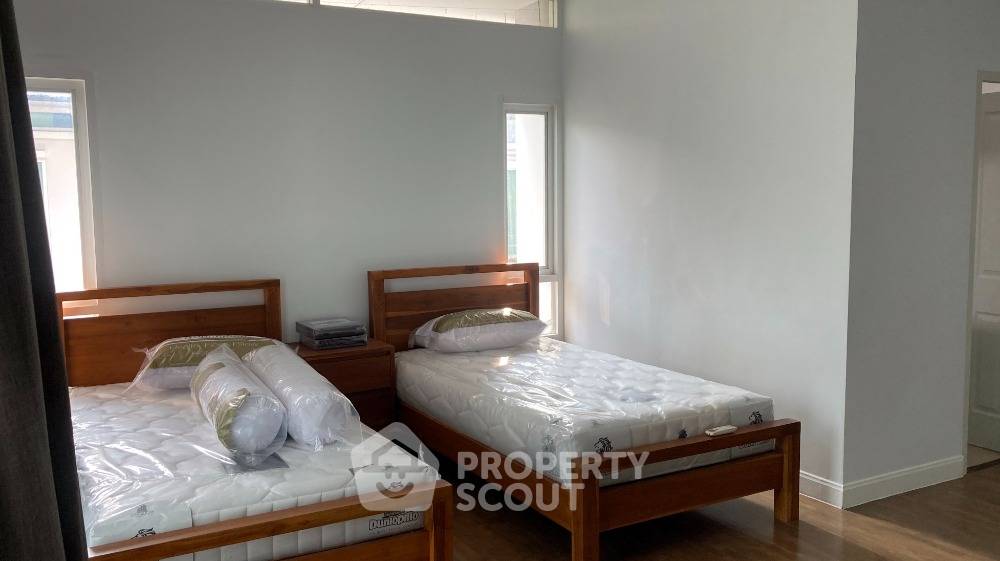 picture 4-BR House in Saphan Sung (ID 1111849) - 61/70