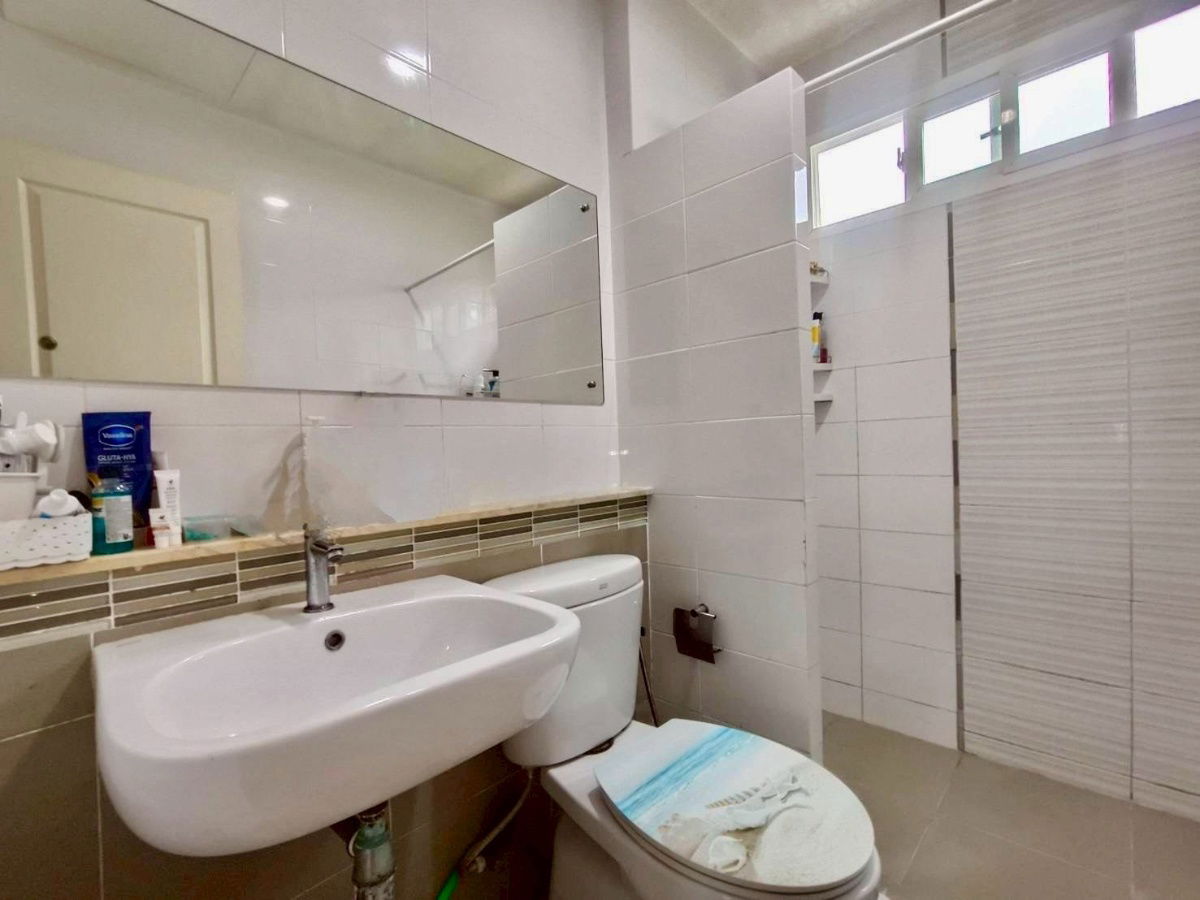 รูป 🏡 ให้เช่าบ้านเดี่ยว 2 ชั้น โครงการมัณฑนา พระราม 9 - ศรีนครินทร์ ซอย 11/3 - รูปที่ 30/35