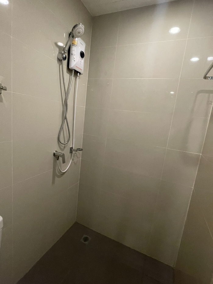 picture Condo for rent, A space Mega  next to Mega Bangna mall only8,500 baht per month. - 7/12