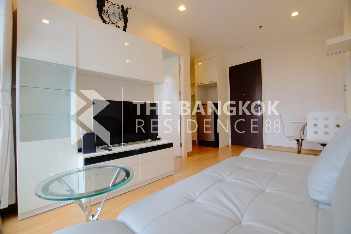picture Q House Sukhumvit 79 💫Condo in CBD, Below Market Price✨Near BTS On Nut - 2/8