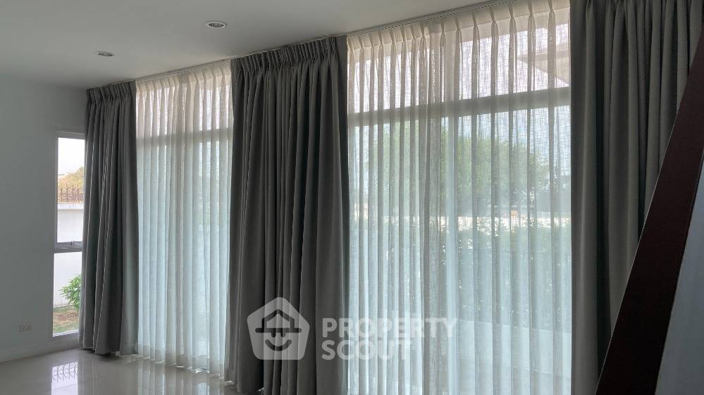 picture 4-BR House in Saphan Sung (ID 1111849) - 19/70