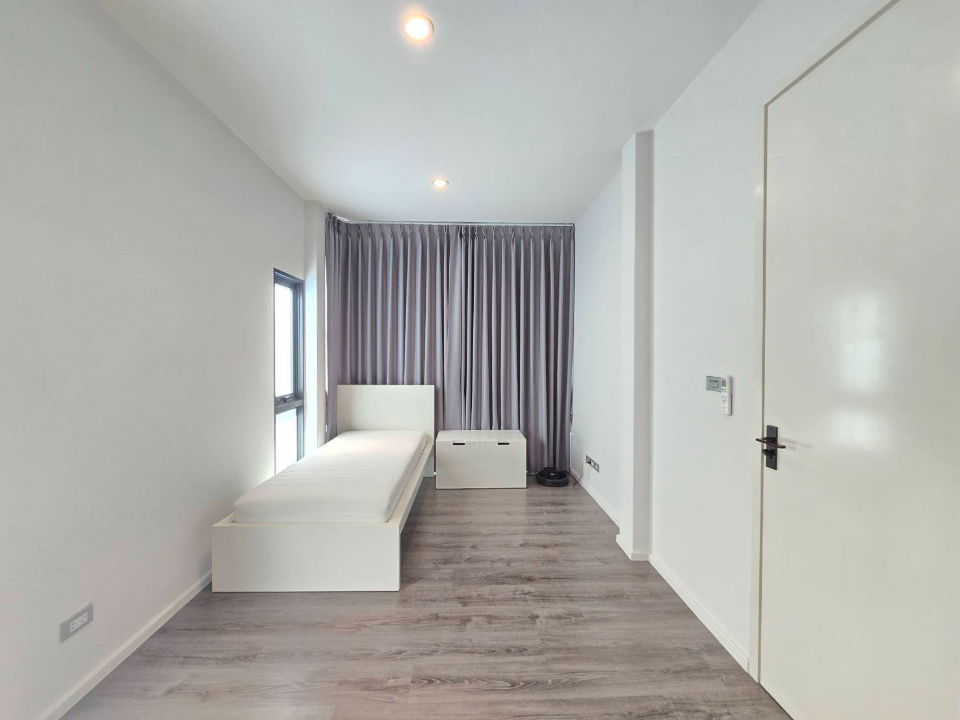 picture R2638 House For Rent The Sonne Srinakarin Bangna - 16/16