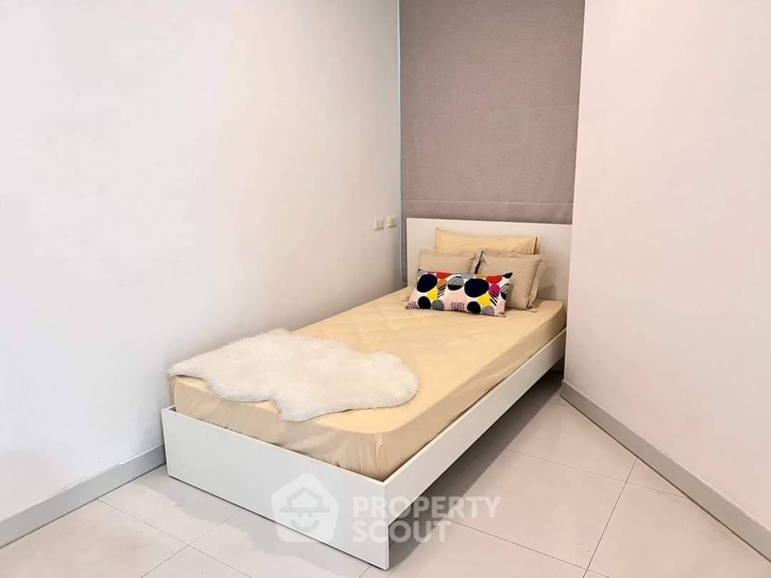 รูป คอนโด 2-ห้องนอน ที่ ซิตี้ สมาร์ท สุขุมวิท18 ใกล้ BTS อโศก (ID 1794748) - รูปที่ 13/14