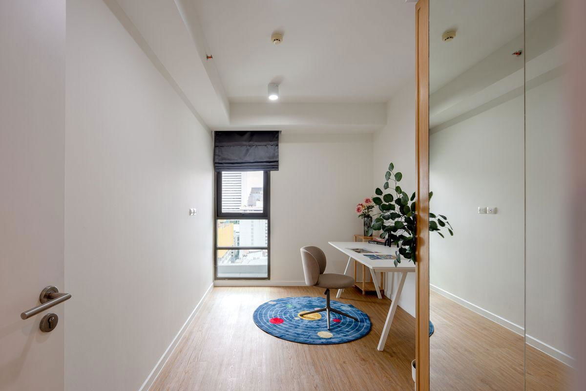 picture For sale: 3 bedrooms, large room size of 108.6 sq.m, Siamese Surawong. - 11/25