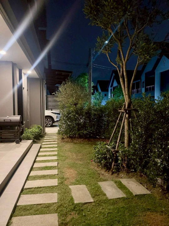 รูป ★ Rare Unit ★ บ้านเดี่ยว 2 ชั้น 77.00 ตร.ว., 282.00 ตร.ม. | 4 ห้องนอน 5 ห้องน้ำ | ใกล้ เมกะ บางนา 5 นาที, โรงพยาบาลพริ้นซ์ สุวรรณภูมิ 14 นาที - รูปที่ 3/17