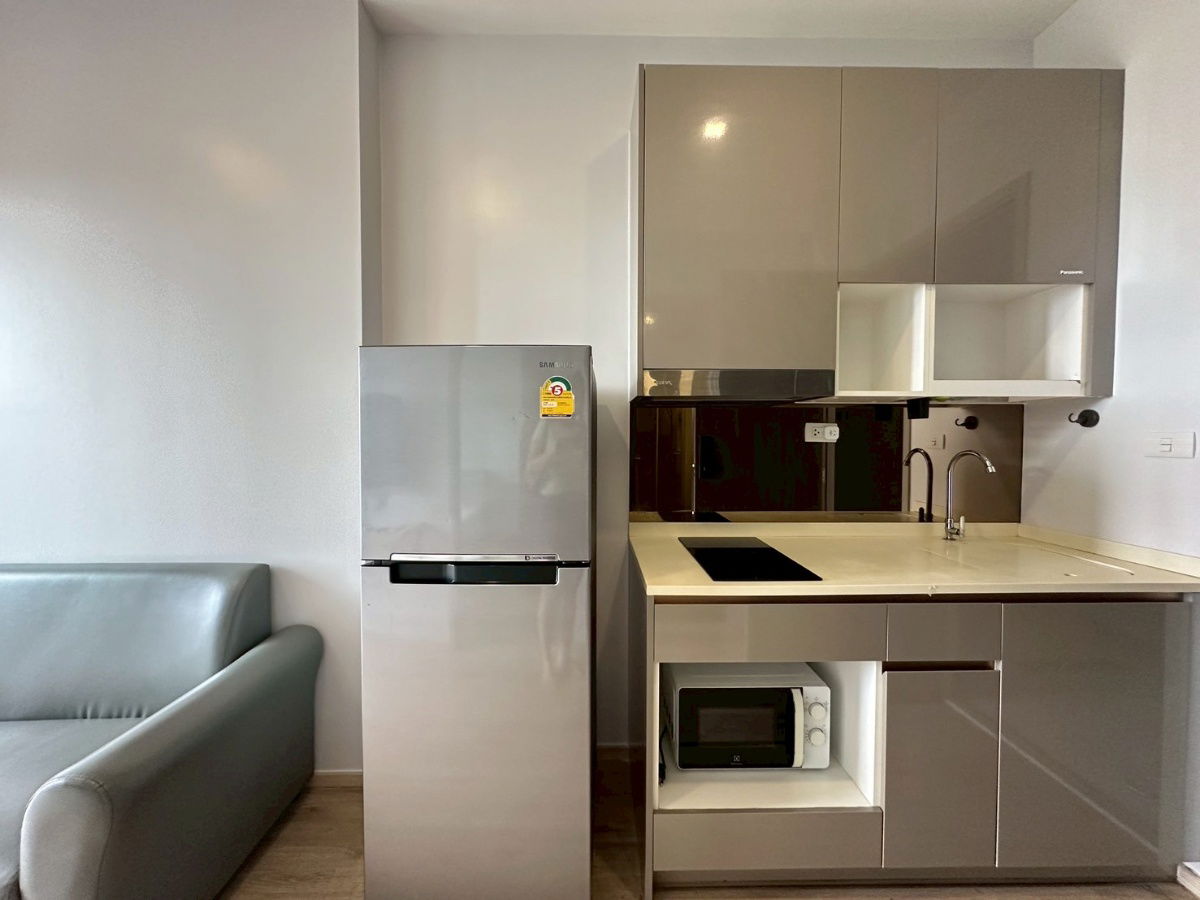 picture 🛋️💗 The Rich Rama 9-Srinakarin 💗🛋️ Clean room, fully furnished, ready to move in🔥🔥 LINE ID: @471ovhib 📲 - 14/20