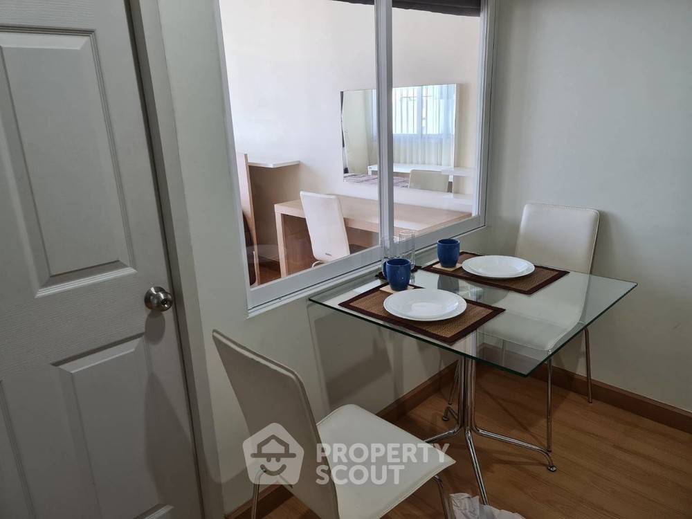 picture 1-BR Condo at Life @ Ratchada-Suthisan near MRT Sutthisan (ID 385292) - 10/10