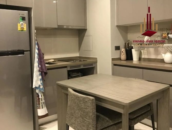 ✨ For Sale: M Silom Condo ✨ 💰 Only 9,000,000 THB