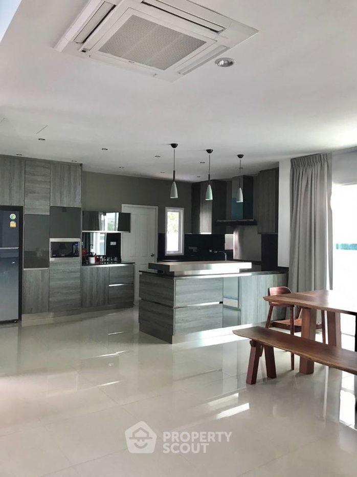 picture 4-BR House in Saphan Sung (ID 1111849) - 30/70