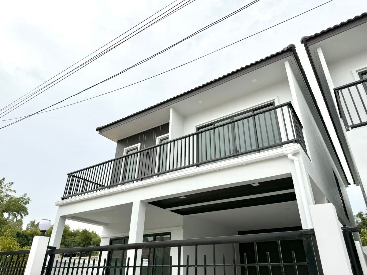รูป บ้านเดี่ยวสร้างใหม่ จอมเทียน ทางเข้าติดสุขุมวิท ใกล้ พอลจอมเทียน มำเลดีมาก ด่วน ขายเพียง 3.99ล้าน - รูปที่ 2/5