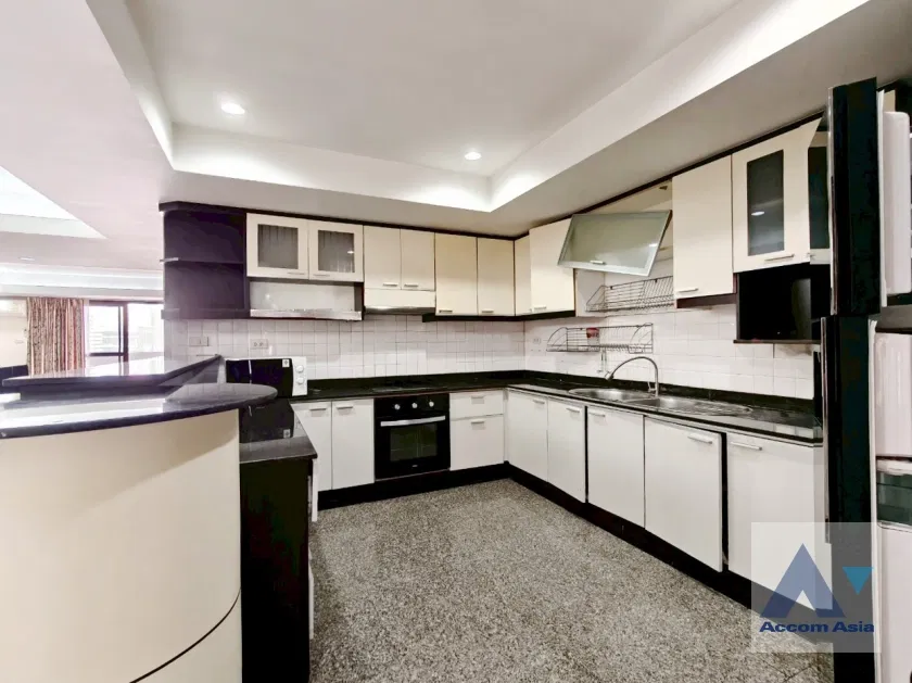 picture 🔼🔽 AccomA 📩 Elegant City View Residence in Classic Sukhumvit 39 at Royal Castle - 9/20