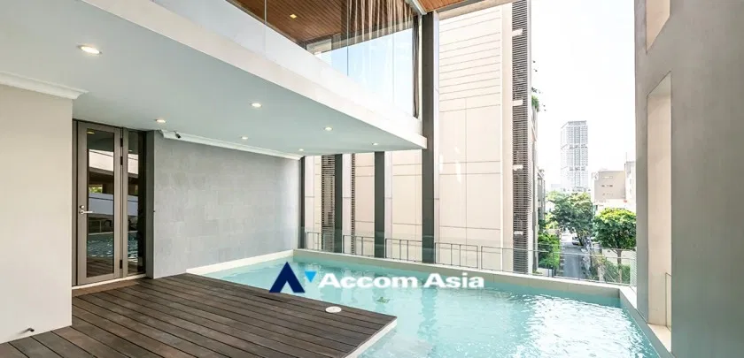 รูป 🔼🔽 AccomA 📩 Private Swimming Pool,Huge Terrace 3 BR Townhouse @749 Residence (AA23033) - รูปที่ 1/20