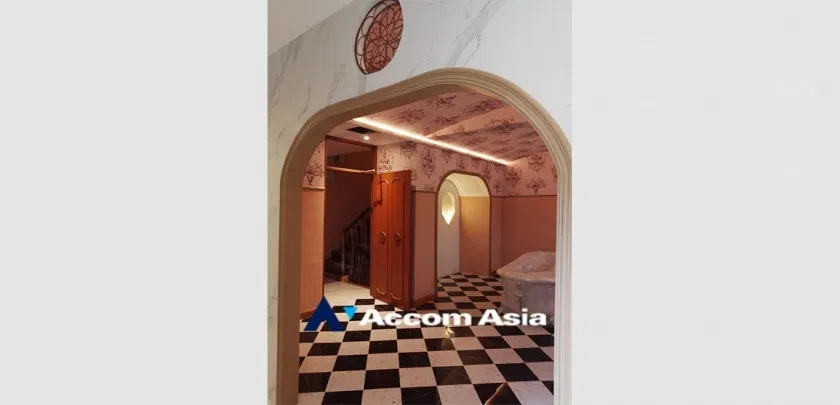 picture 🔼🔽 AccomA 📩  3 BR Townhouse in Khlong Ton Nuea (AA26641) - 13/20