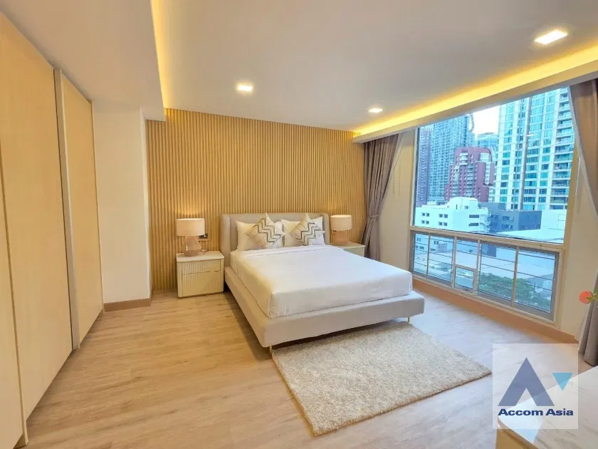รูป 🔼🔽 AccomA 📩 Elegant condominium in Chitlom at Somkid Gardens (AA38889) - รูปที่ 9/12