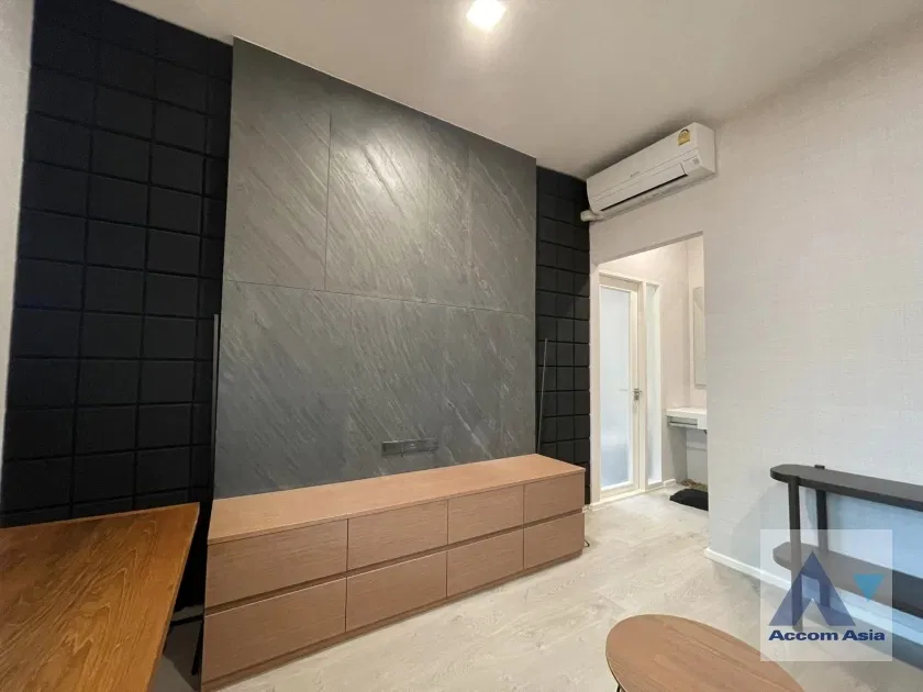 รูป 🔼🔽 AccomA 📩 Fully furnished detached house in compound for rent in Pattanakarn, Bangkok at Mantana Bangna-Wongwaen (AA38405) - รูปที่ 8/14