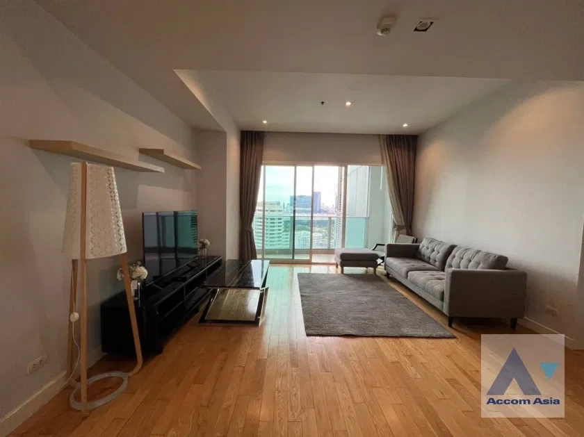 รูป 🔼🔽 AccomA 📩 Modern warm-toned condo with open layout and natural light (AA21763) - รูปที่ 1/13