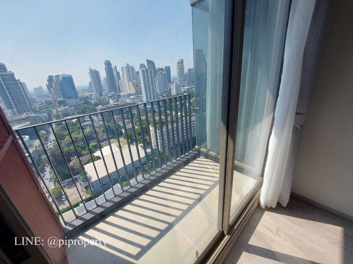 picture Luxury condo big 1bedroom unit for rent in Rhythm Ekkamai Estate. Fully furnished with a open view. Great Thonglor - Ekkamai lifestyle. - 16/44