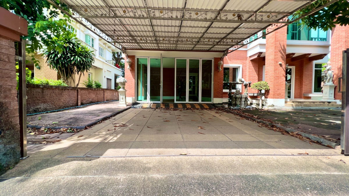 รูป ขายบ้านเดี่ยว ลัดดารมย์​ อิลิแกนซ์ พระราม 5-2 หลังริม Private ที่ดินใหญ่ 189.3 ตรว.  - รูปที่ 2/6