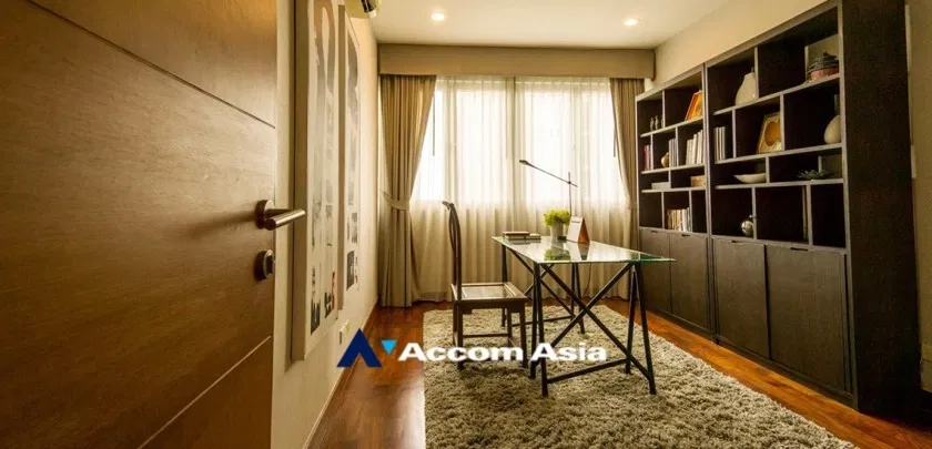 รูป 🔼🔽 AccomA 📩  3 BR Condominium @The Star Estate At Narathiwas (AA26837) - รูปที่ 4/4