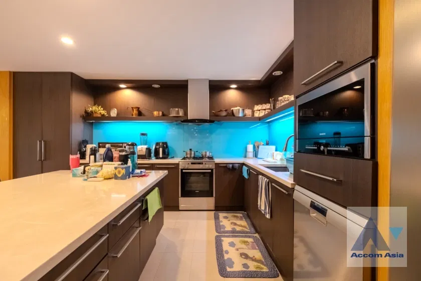 picture 🔼🔽 AccomA 📩 Big Balcony 4 BR Condominium @The Concord (AA40690) - 5/14