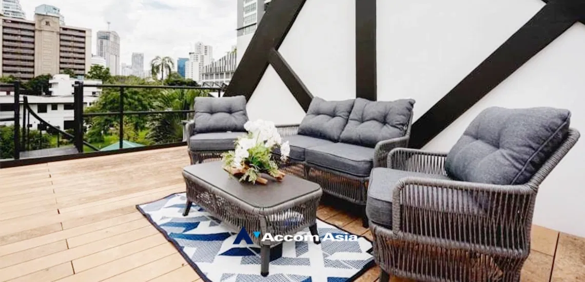 รูป 🔼🔽 AccomA 📩  Modern resort-style home with high ceilings and premium finishes in Phrom Phong (AA33786) - รูปที่ 1/18