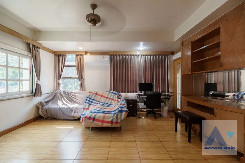 รูป 🔼🔽 AccomA 📩 Fully furnished vintage-style home in Yen Akat with private garden (13001223) - รูปที่ 17/20