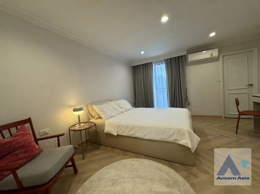 picture 🔼🔽 AccomA 📩 Elegant condo with serene ambiance at Regent On The Park 2 (AA25565) - 6/6
