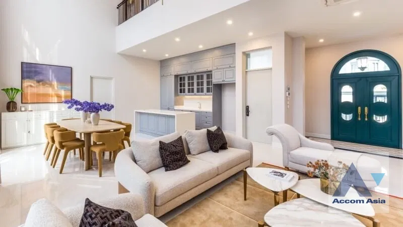 รูป 🔼🔽 AccomA 📩 High-Ceiling Luxury Home Perfect for Large Families (AA42883) - รูปที่ 3/14