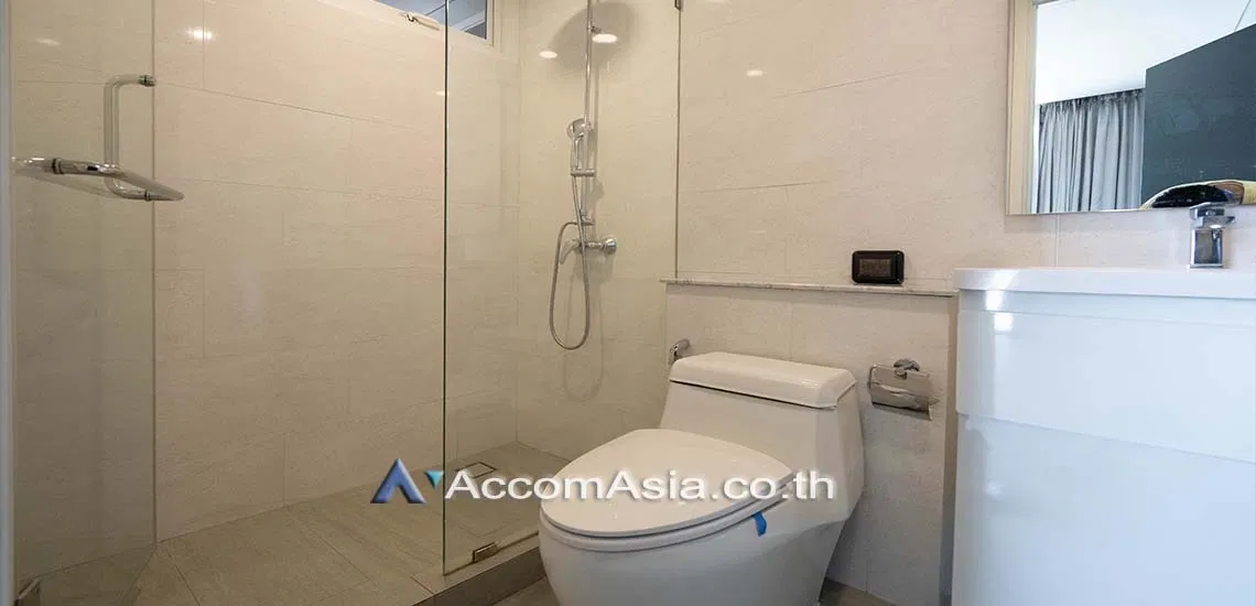 picture 🔼🔽 AccomA 📩 Newly Renovated Bright & Modern Condo for rent on 21 floor of Fullerton Sukhumvit Main Street walk 5 mins to Thonglor Ekkamai BTS - 13/15