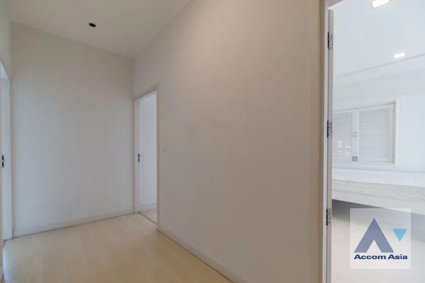 รูป 🔼🔽 AccomA 📩 Spacious 3-story townhouse with lush green space for rent in garden compound with pool (AA16507) - รูปที่ 17/20