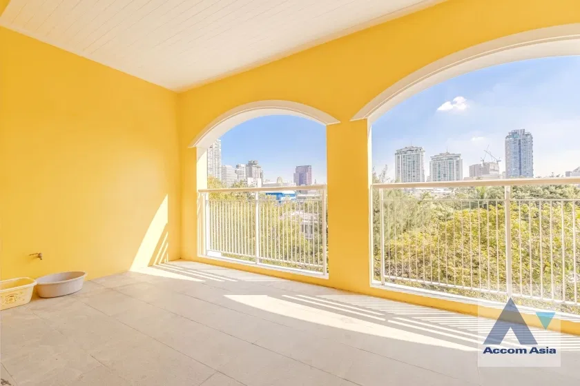 รูป 🔼🔽 AccomA 📩 Warm wood condominium with open kitchen and city view (1510534) - รูปที่ 8/20
