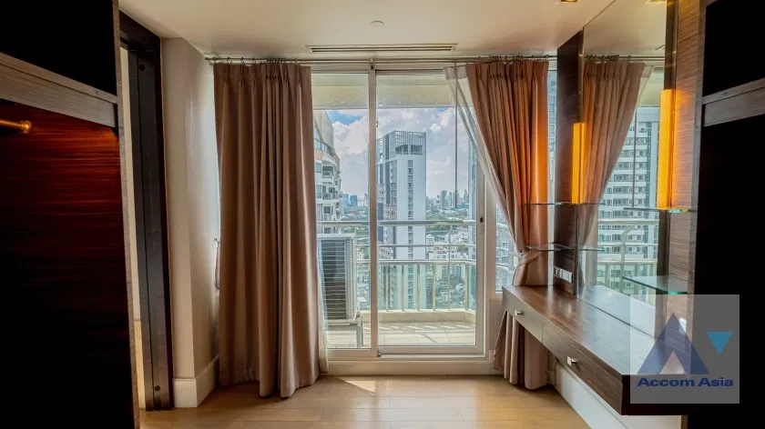 รูป 🔼🔽 AccomA 📩 Luxury Condominium with Panoramic City View and Stylish Bedrooms (AA25909) - รูปที่ 18/20