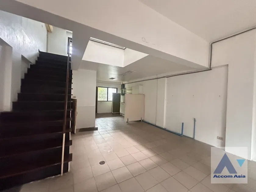 รูป 🔼🔽 AccomA 📩  4 BR Townhouse @Regent 71 (2314230) - รูปที่ 4/15