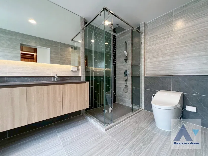 picture 🔼🔽 AccomA 📩 Modern Detached Home with Private Garden (AA42892) - 17/20