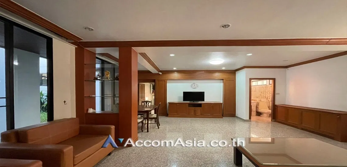 picture 🔼🔽 AccomA 📩 Home Office 3 BR House in Khlong Toei Nuea (AA18538) - 17/19