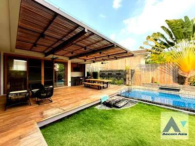 บ้านเดี่ยว ซอยปรีดี พนมยงค์ (สุขุมวิท 71) : 🔼🔽 AccomA 📩  Contemporary Tropical Home with Pool and Garden Views (AA43456)