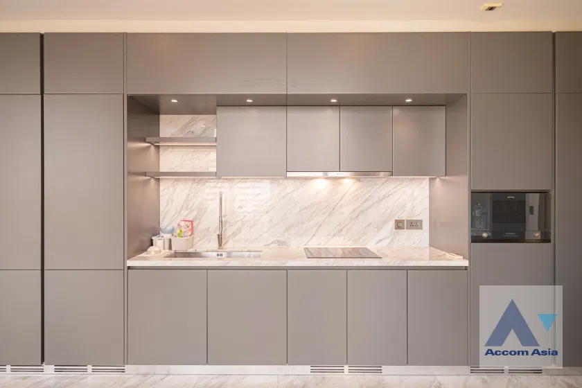 picture 🔼🔽 AccomA 📩 Stylish condominium with bold interiors and modern comforts (AA39282) - 4/14