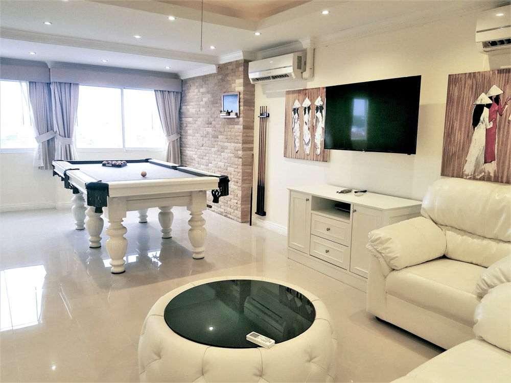 picture 2 Bedrooms Condominium @ Rungfa Condominium - 8/27